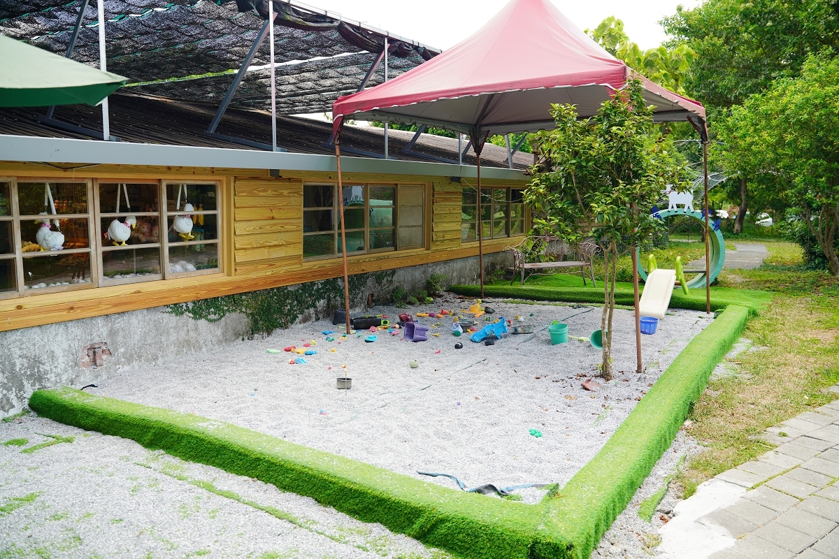 【宜蘭親子牧場推薦】冬山鄉在地40年羊奶老品牌 親子互動玩沙坑/餵養可愛小動物超好玩 宜農牧場