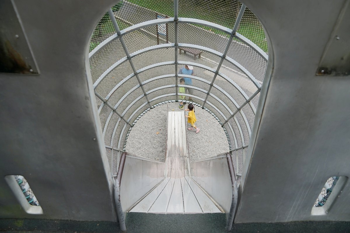 【林口親子公園推薦】全台首座捷運主題遊戲場 陸海空交通特色公園 林口樂活捷運主題公園