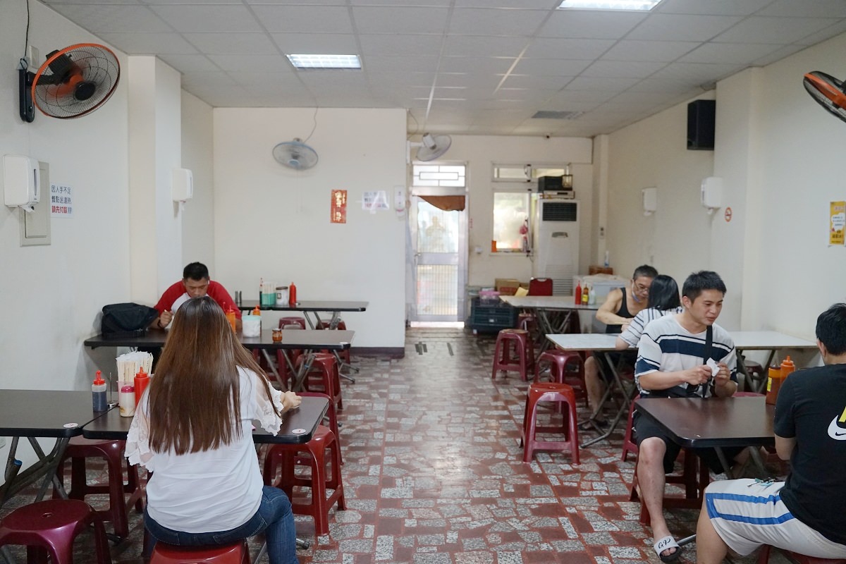 【大園小吃推薦】在地人口袋美食名單 大園排隊美食 下港味鴨肉羹大園店