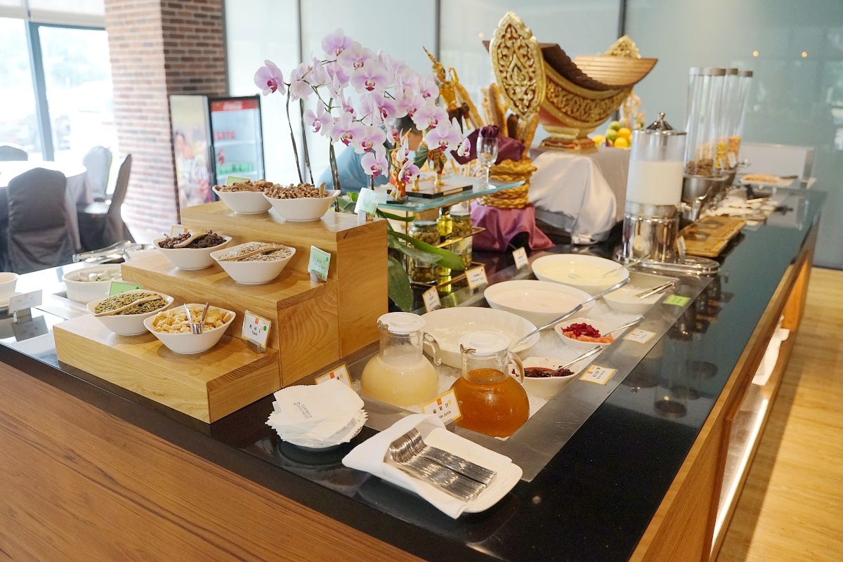 【台中海線住宿飯店推薦】台中港海線首家國際品牌酒店 鄰近三井Outlet/高美濕地 台中震大金鬱金香酒店