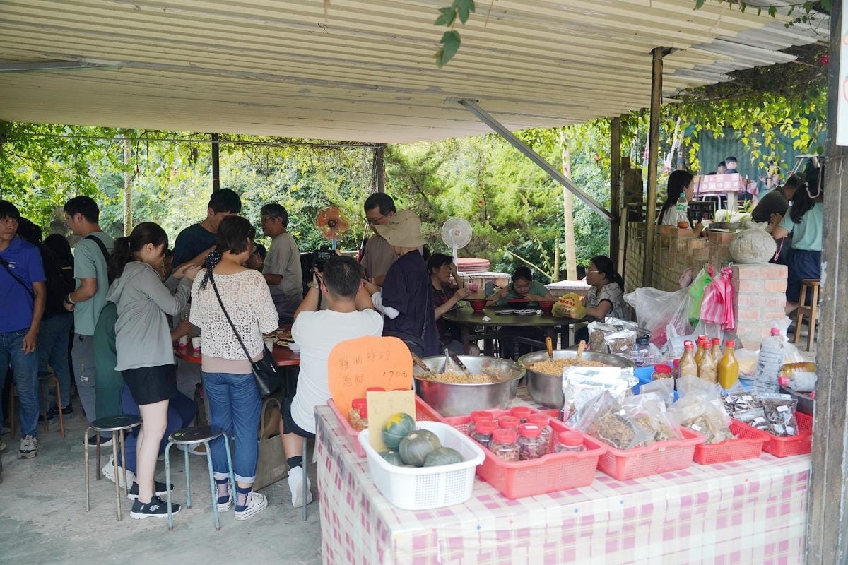 【味衛佳柿餅教育農園】新埔旱坑社區金牌農村銀牌獎殊榮 曬柿餅網美景點/柿染手作DIY體驗
