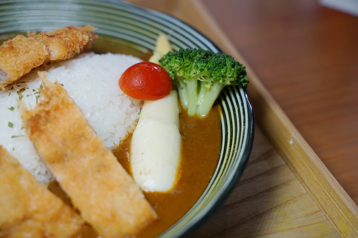 【南投埔里咖哩飯推薦】黑澤咖哩+森林咖哩 良顯堂基金會青少年培力商店 靠山咖哩 - 第8張圖 【南投埔里咖哩飯推薦】黑澤咖哩+森林咖哩 良顯堂基金會青少年培力商店 靠山咖哩