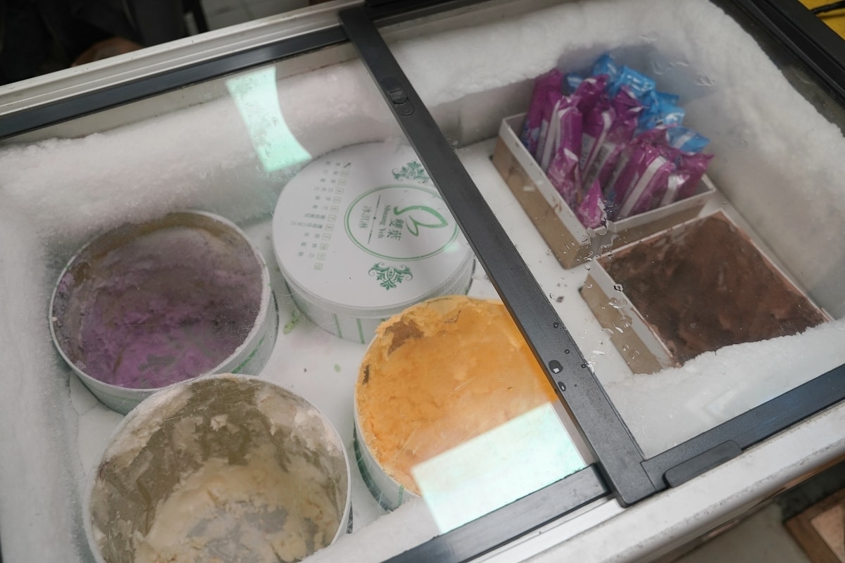 【中原大學小火鍋推薦】中原商圈貓咪餐廳好選擇 麻辣鴨血滷肉飯茶凍飲料冰品吃到飽 熊樂火鍋