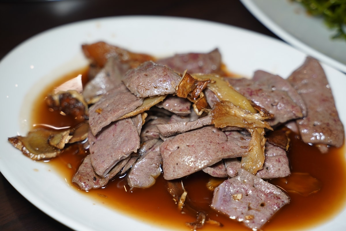 【台南牛肉爐推薦】台南最大牛肉湯美食品牌 必點台南酒家菜/地方特色小炒 鴻品牛肉湯市政府店 - 第29張圖 【台南牛肉爐推薦】台南最大牛肉湯美食品牌 必點台南酒家菜/地方特色小炒 鴻品牛肉湯市政府店