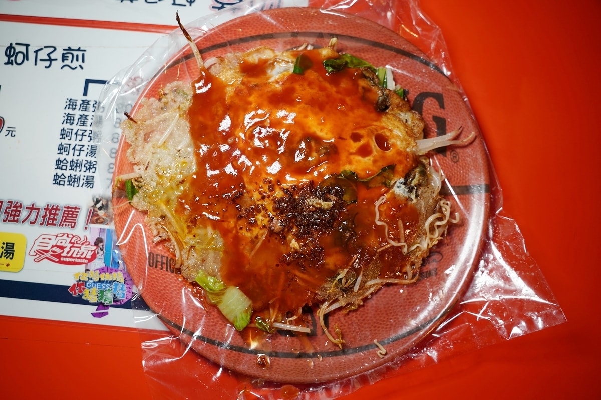 【台南大東東夜市蚵仔煎推薦】夜市王蚵仔煎王第七名 美味必點肉燥蚵仔煎泡麵 四草蚵仔煎海產粥