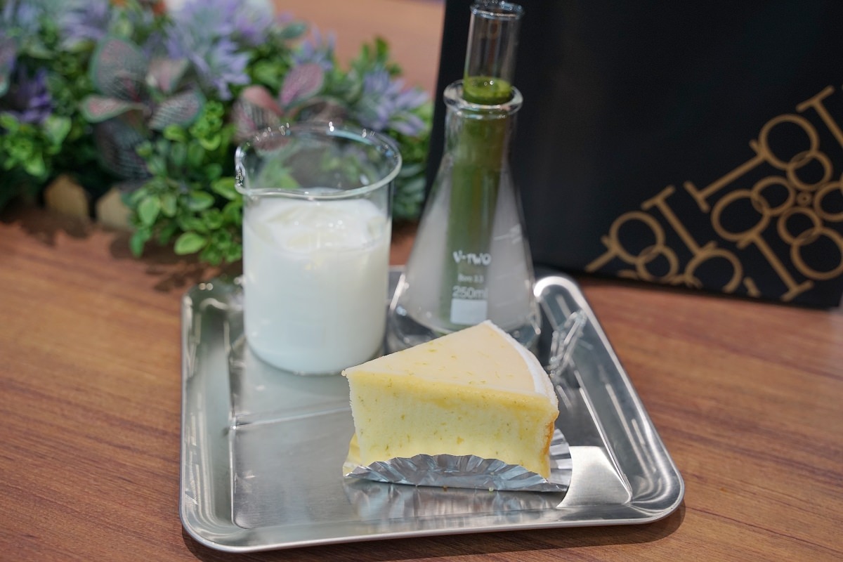 【南投埔里咖啡館推薦】高級氛圍感現代實驗室風格 完美飲用比例燒杯試管飲品 Feeling18 Lab 烘焙研究所 - 第17張圖 【南投埔里咖啡館推薦】高級氛圍感現代實驗室風格 完美飲用比例燒杯試管飲品 Feeling18 Lab 烘焙研究所