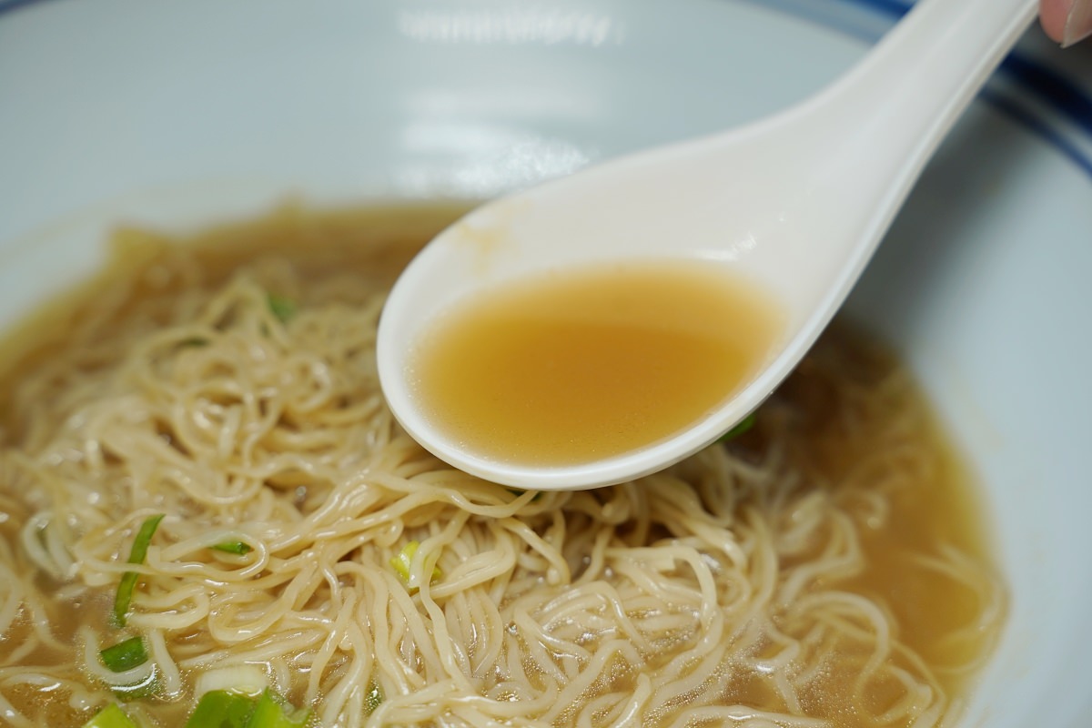 【台北港式茶餐廳推薦】國父紀念館延吉街美食好選擇 法租界乾貨海鮮雞湯聯名套餐 波記冰室