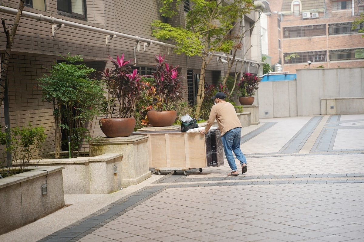 【悅夢床墊桃園中壢店】桃園獨立筒床墊推薦品牌 預約制1800日滿意保障 日興木業馬卡龍床架