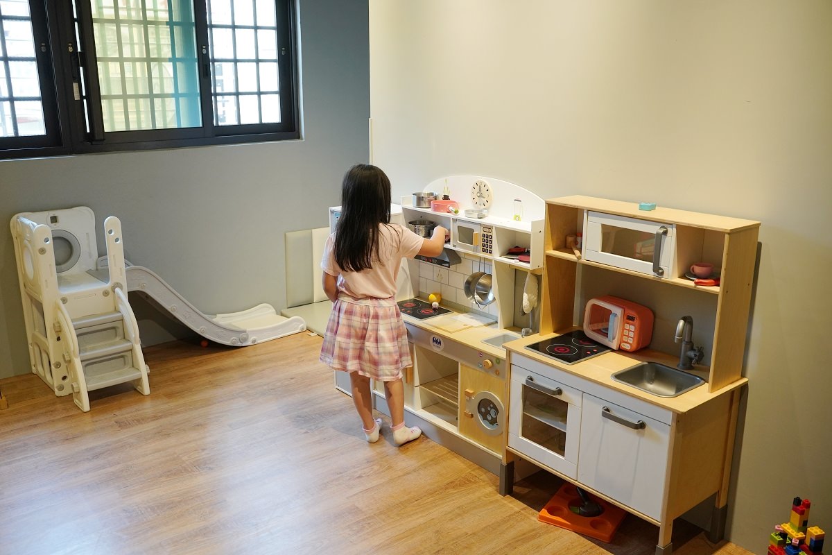 【龍潭貓咪餐廳推薦】龍潭寵物友善餐廳好選擇 龍潭親子餐廳兒童專屬遊戲區 胖點寵物親子友善餐廳
