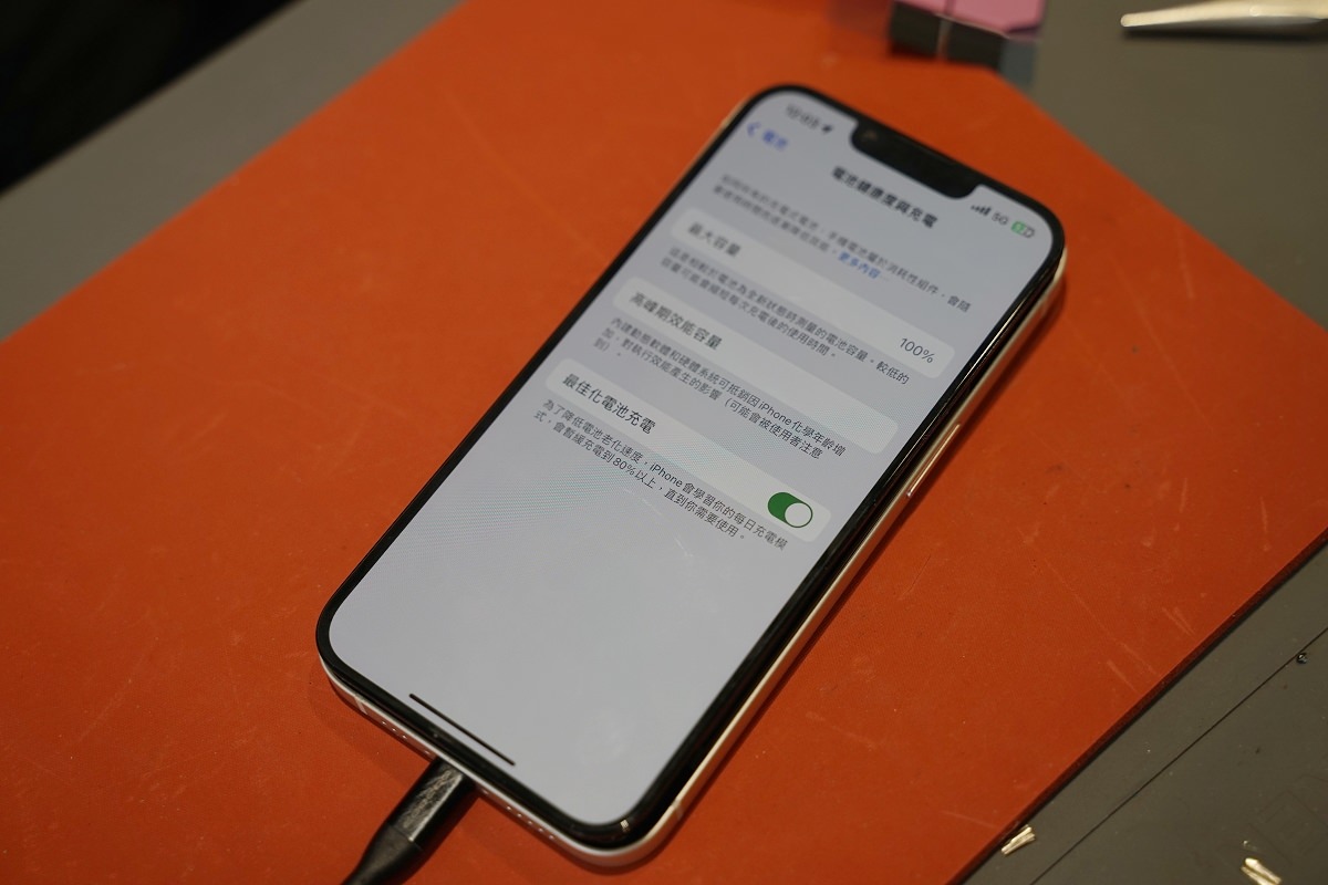 【中壢iPhone手機維修推薦】中壢SOGO手機現場維修好選擇 AirPods/AppleWatch維修 Ace Fix中壢元化店