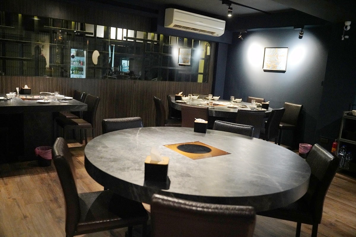 【黑潮市集-花甲蟹鍋】台北大安臨江街巷弄美食 緣起澳門辣汁花甲蟹鍋 濃厚湯頭八小時慢火熬製