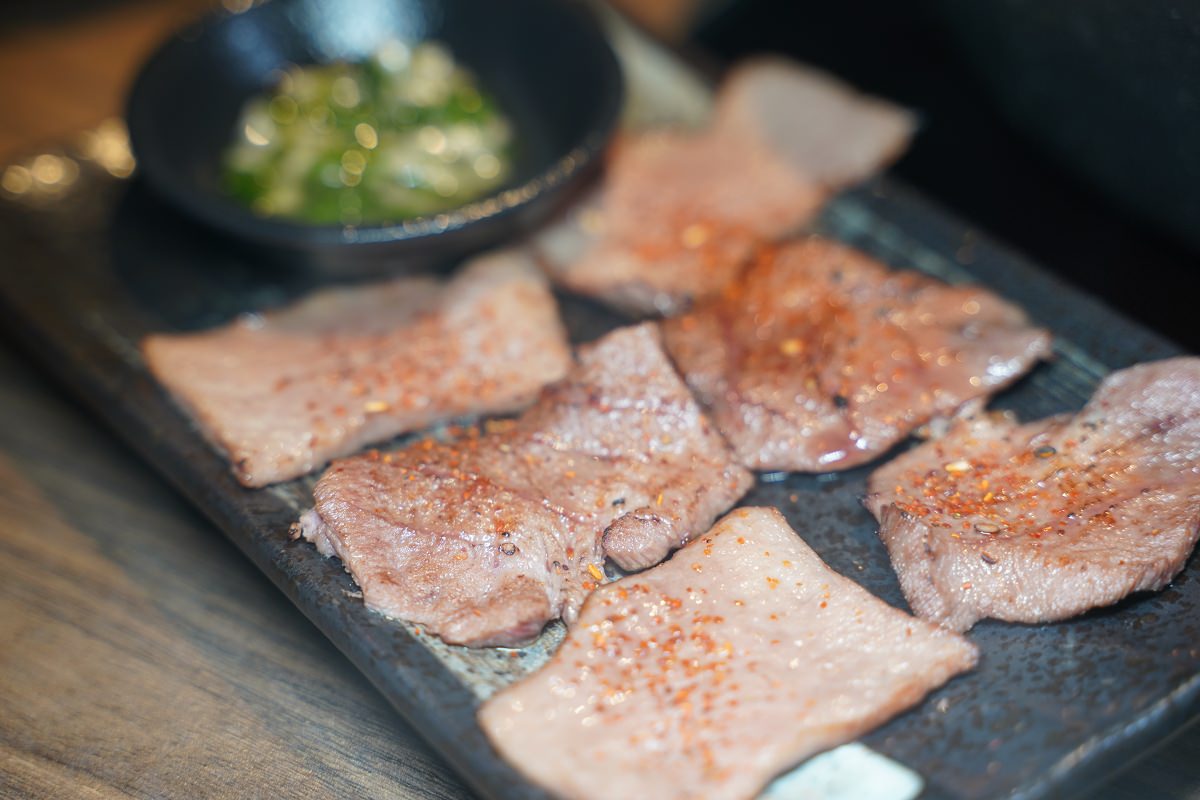 【台北溫體牛肉火鍋推薦】台南/金門當天新鮮直送溫體牛肉 銷魂美味牛肉熱炒必點 宣牛溫體牛肉火鍋光復店