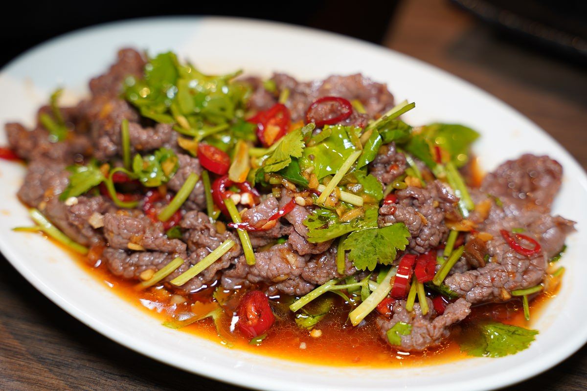 【台北溫體牛肉火鍋推薦】台南/金門當天新鮮直送溫體牛肉 銷魂美味牛肉熱炒必點 宣牛溫體牛肉火鍋光復店