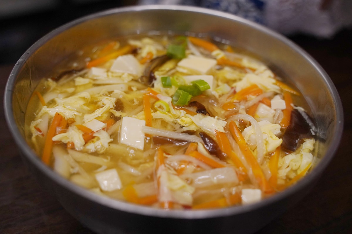 【雲客來刀削麵館】台北火車站平價小吃推薦 Google評論1300多則 飲料茉莉綠茶喝到飽 - 第6張圖 【雲客來刀削麵館】台北火車站平價小吃推薦 Google評論1300多則 飲料茉莉綠茶喝到飽