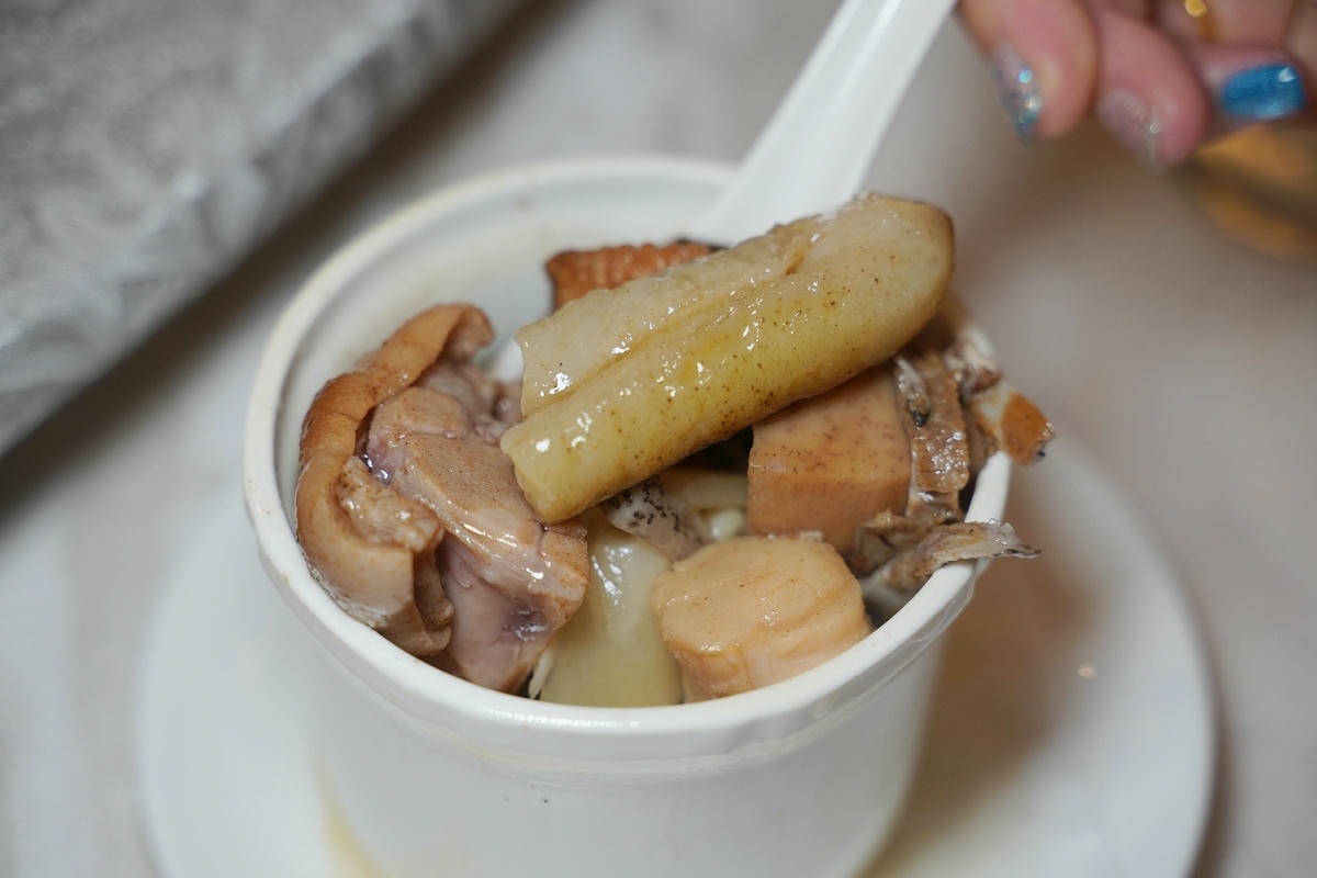 【台北凱撒大飯店-王朝餐廳】台北火車站中式桌菜/舒適包廂餐廳推薦 2025亞太十大名菜美點