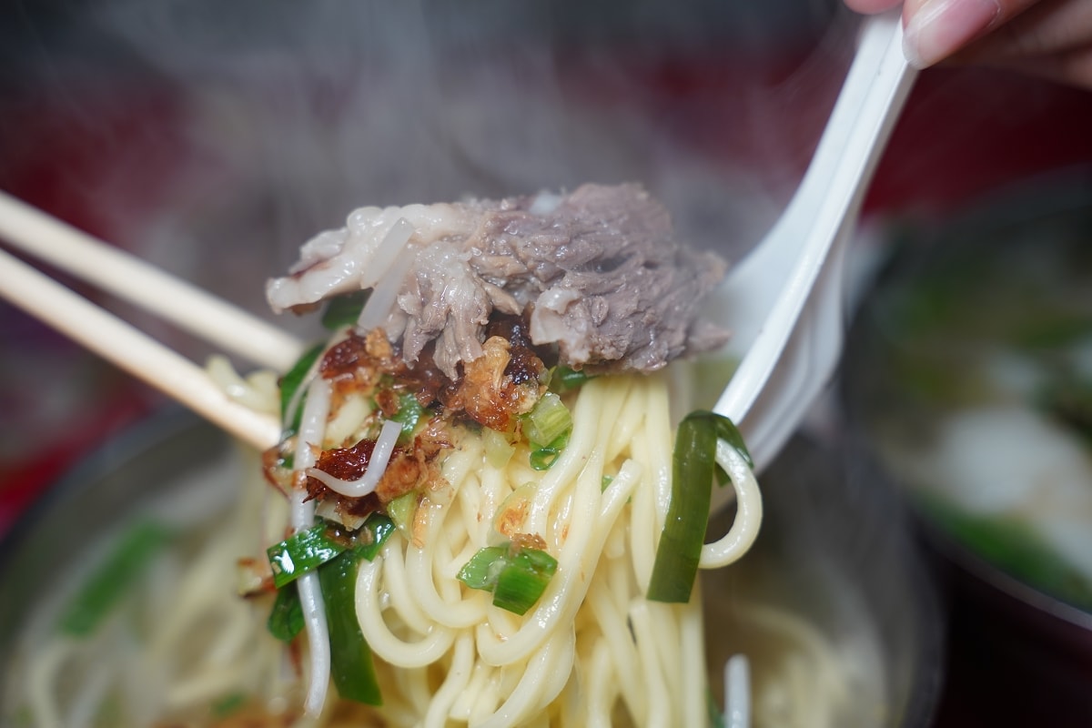 【中壢老字號麵店推薦】中壢巷弄美食在地60年老店 美味必點湯麵乾麵豬頭肉 中興巷阿婆麵店 - 第9張圖 【中壢老字號麵店推薦】中壢巷弄美食在地60年老店 美味必點湯麵乾麵豬頭肉 中興巷阿婆麵店