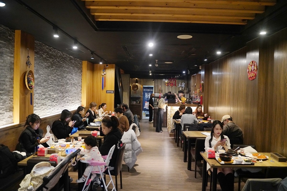 【西門町韓式料理推薦】韓國華僑在台開業超過30年 韓國道地美味韓國遊客最愛 釜山順豆腐總店