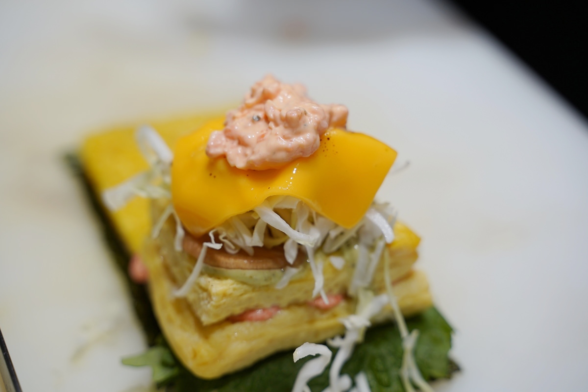 【台中飯糰推薦】台中大胃王必訪巨無霸沖繩飯糰 台灣頂級越光米雙色飯糰營養滿點 不握松飯糰
