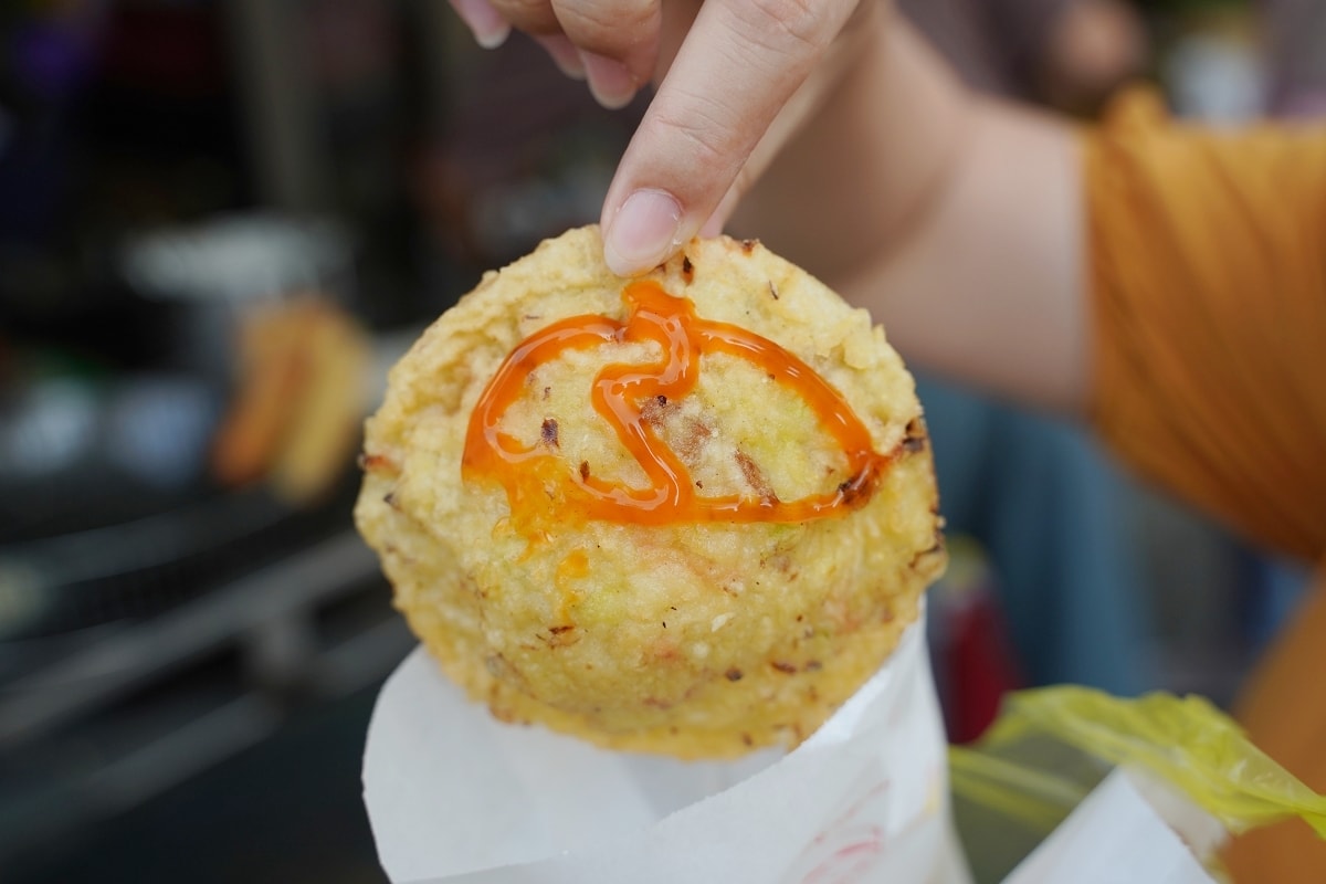 【澎湖建國炸粿】馬公市區小吃好選擇 食尚玩家推薦全素食 美味必點炸粿/春捲/糯米捲/銀絲捲