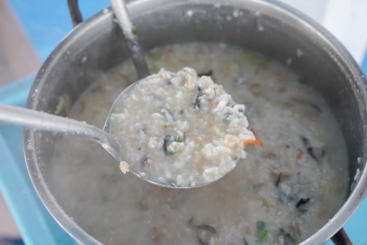 【澎湖牡蠣吃到飽推薦】澎湖最大海上休閒活動平台 炭烤牡蠣海產粥吃到飽 海上皇宮海洋牧場 - 第26張圖 【澎湖牡蠣吃到飽推薦】澎湖最大海上休閒活動平台 炭烤牡蠣海產粥吃到飽 海上皇宮海洋牧場