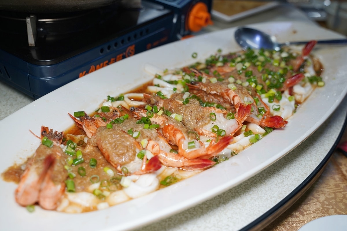 【中壢桌菜餐廳推薦】美味必點白鯧米粉湯吃到飽 家族聚餐團體包廂包場好選擇 廣德海鮮餐廳中壢中美店