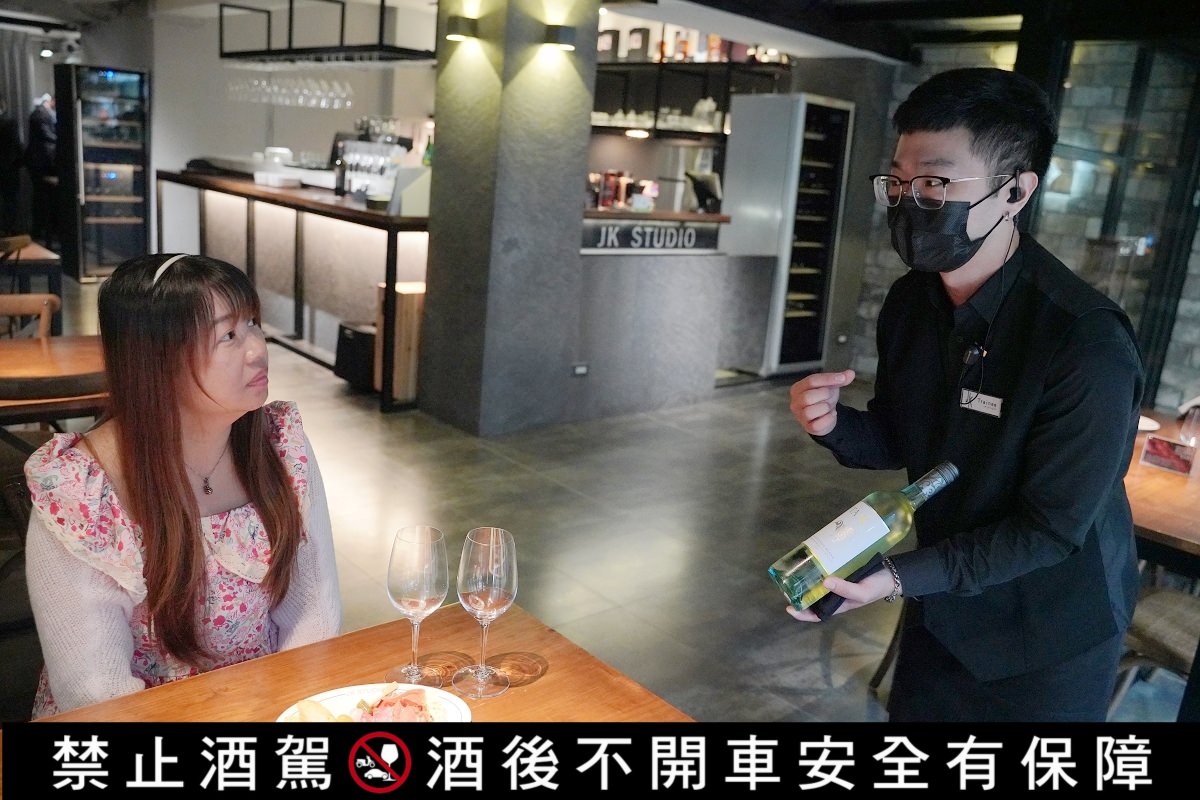 【台北法式料理推薦】台北市政府約會餐廳好選擇 精緻法餐高CP值 JK STUDIO 法式餐酒館台北信義店