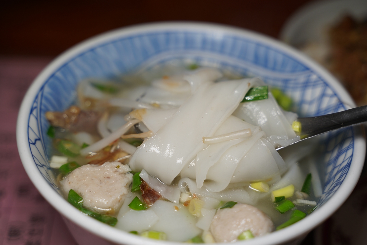 【宜蘭蘇澳小吃推薦】蘇澳火車站周邊老字號美食 人氣必吃綜合魚雜 阿英小吃部 - 第5張圖 【宜蘭蘇澳小吃推薦】蘇澳火車站周邊老字號美食 人氣必吃綜合魚雜 阿英小吃部
