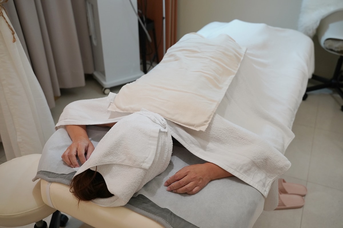 【凱沃微E美 微SPA中心】中壢SPA按摩推薦 纖背翹臀美背殺 秋冬保養專業首選