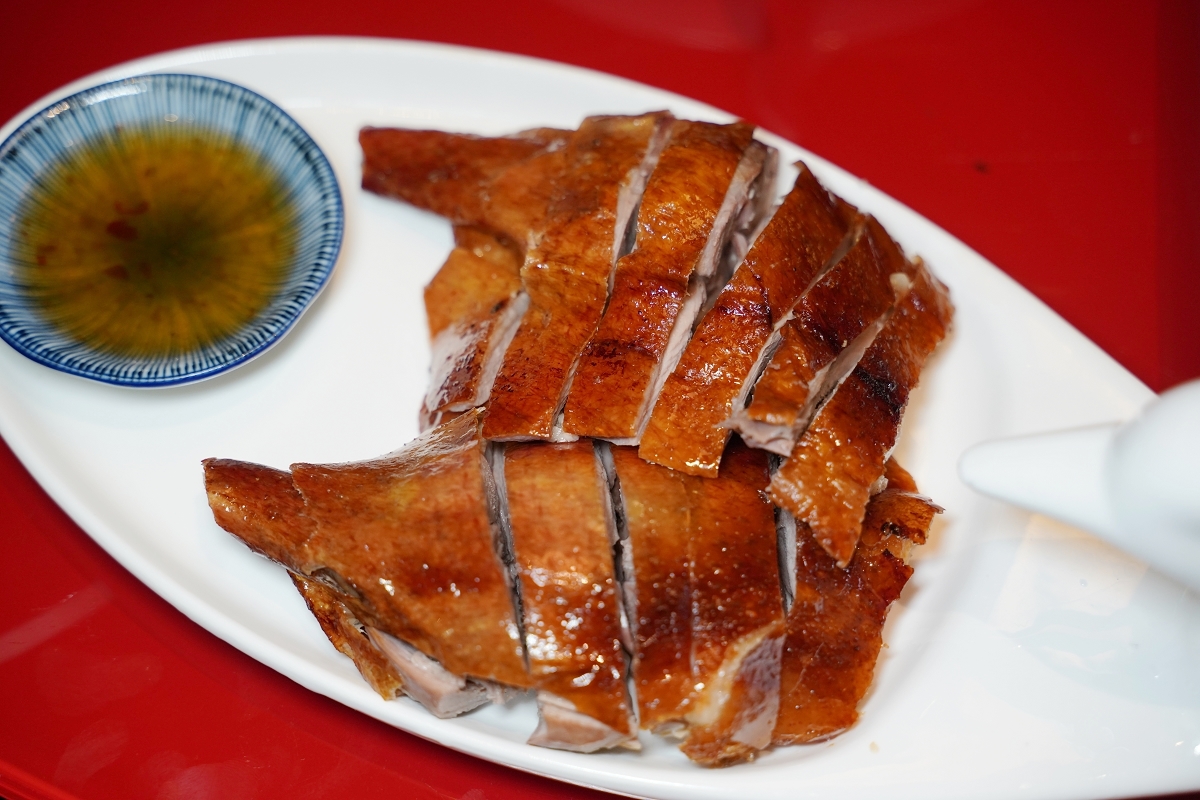 【桃園包廂聚餐推薦】鍾安富主廚粵菜饗宴 廣式片皮鴨四吃 味坊中餐廳