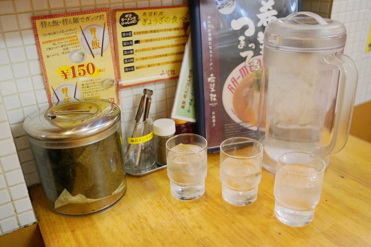 【大阪心齋橋拉麵推薦】1991年200人大排長龍9坪店傳奇 美味必點大份叉燒豚骨拉麵 希望軒心齋橋長堀店