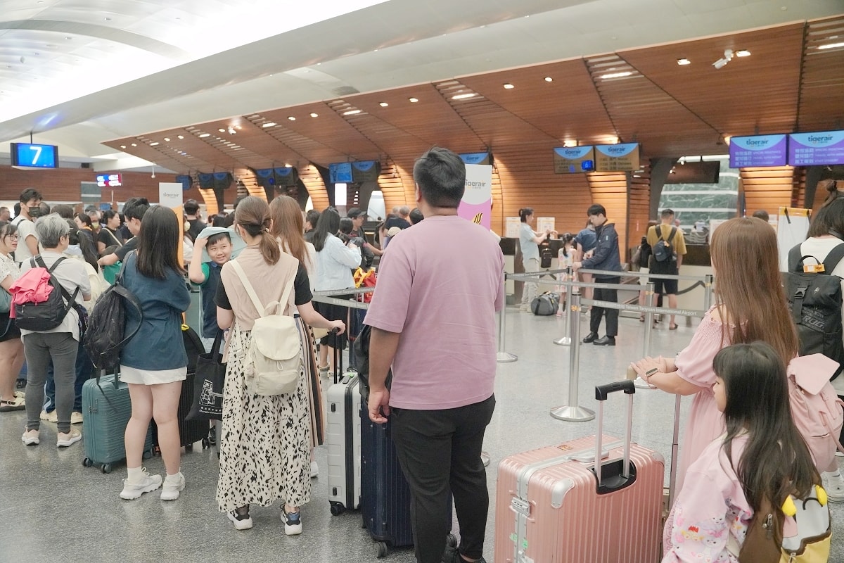 【台灣虎航IT230搭乘心得】桃園國際機場一航廈飛往沖繩那霸國際機場 那霸空港超好逛 - 第2張圖 【台灣虎航IT230搭乘心得】桃園國際機場一航廈飛往沖繩那霸國際機場 那霸空港超好逛
