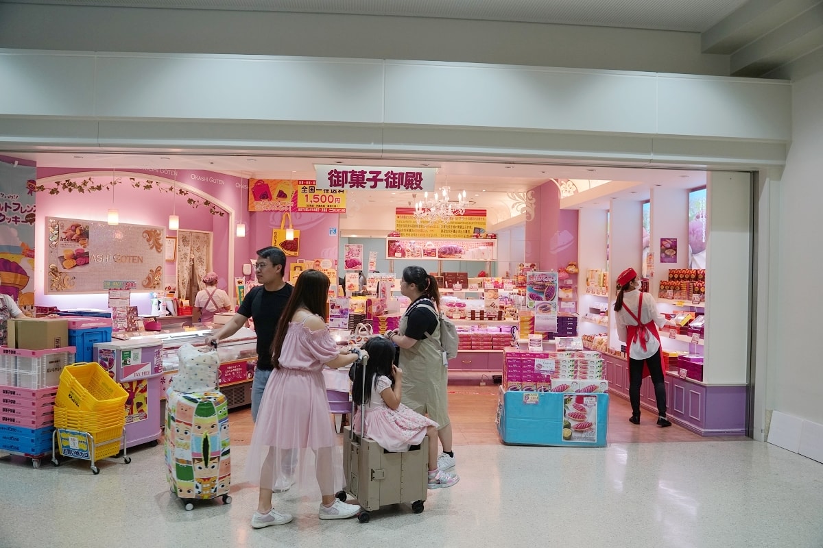 【台灣虎航IT230搭乘心得】桃園國際機場一航廈飛往沖繩那霸國際機場 那霸空港超好逛 - 第34張圖 【台灣虎航IT230搭乘心得】桃園國際機場一航廈飛往沖繩那霸國際機場 那霸空港超好逛