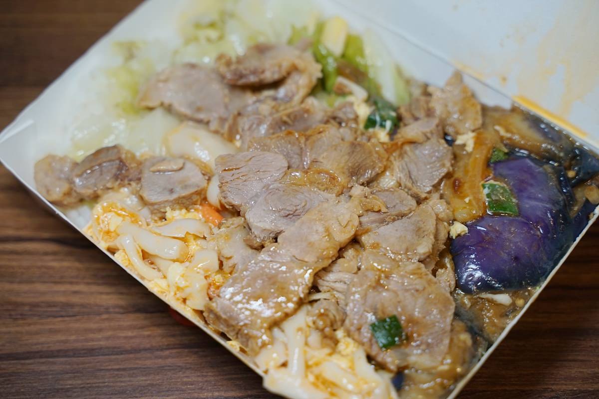 【山之狼便當三郎中壢店】中壢便當推薦 中壢排隊便當名店 中壢超人氣排隊美食 中壢外帶便當首選 - 第8張圖 【山之狼便當三郎中壢店】中壢便當推薦 中壢排隊便當名店 中壢超人氣排隊美食 中壢外帶便當首選