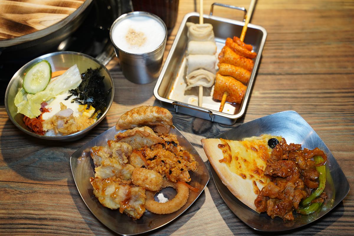【桃園ATT筷食尚美食餐廳推薦】韓式炒雞台灣2號店插旗桃園 每人469元一鍋兩吃自助吧吃到飽 甩鍋雞볶찜韓式炒雞吃到飽桃園ATT店