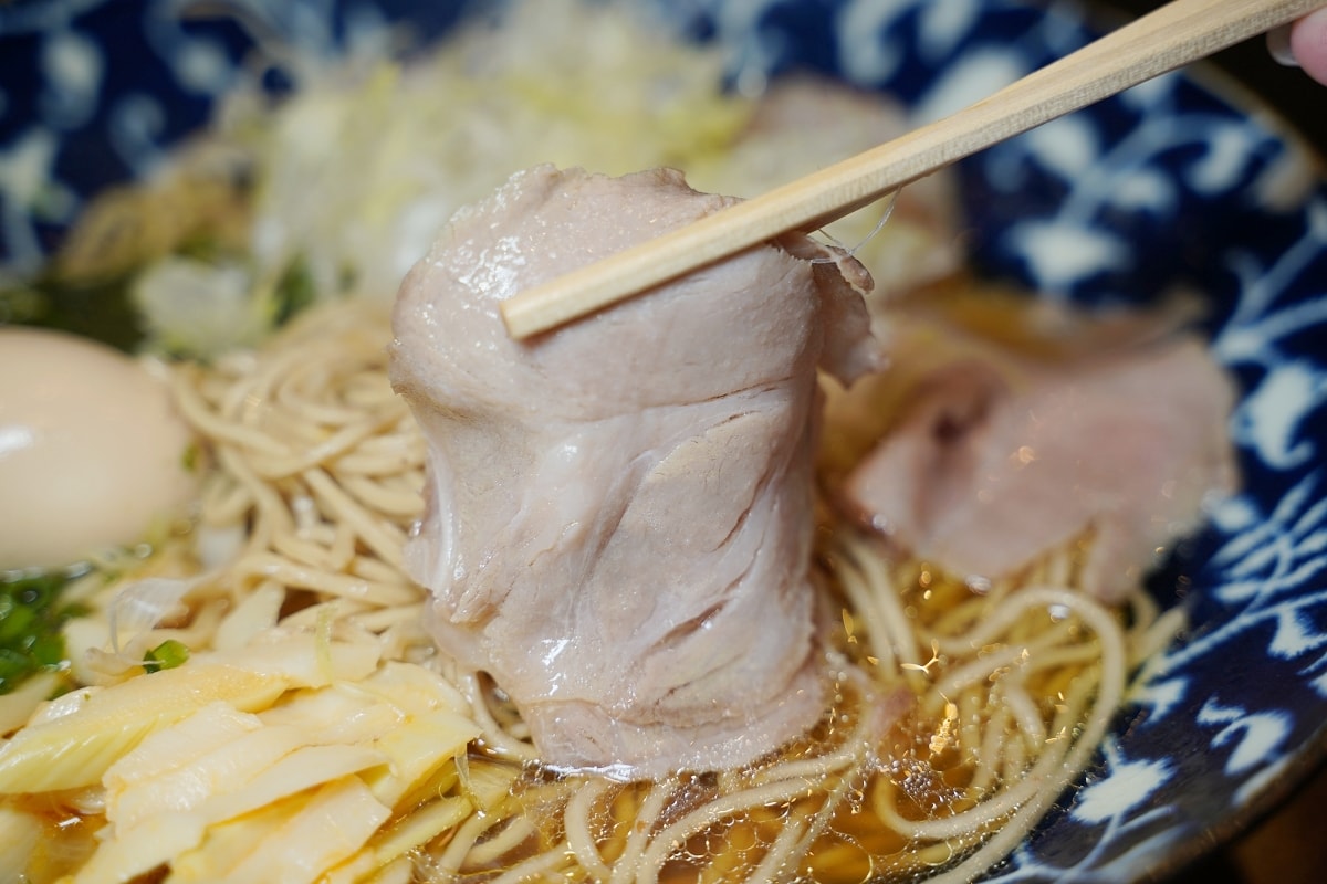 【沖繩旭橋站美食推薦】沖繩美味濃厚雞白湯蕎麥拉麵 全粒粉自家製麵 鶏そば 新里