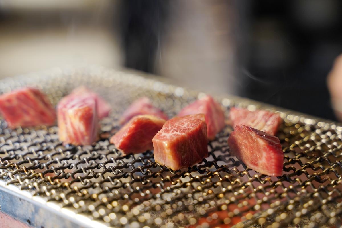 【台中燒肉餐酒館推薦】台中聚餐包廂桌邊代烤服務 網美系珠寶盒燒肉店 Eartha燒肉餐酒館
