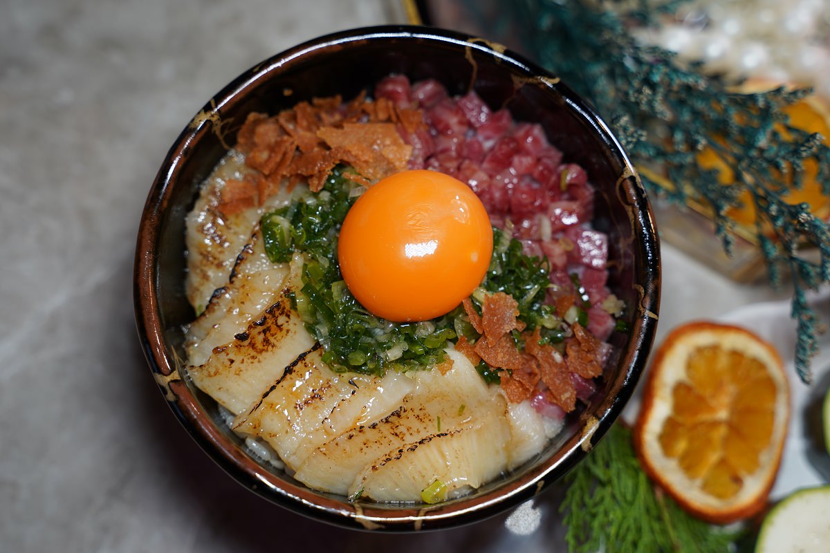 【台中燒肉餐酒館推薦】台中聚餐包廂桌邊代烤服務 網美系珠寶盒燒肉店 Eartha燒肉餐酒館