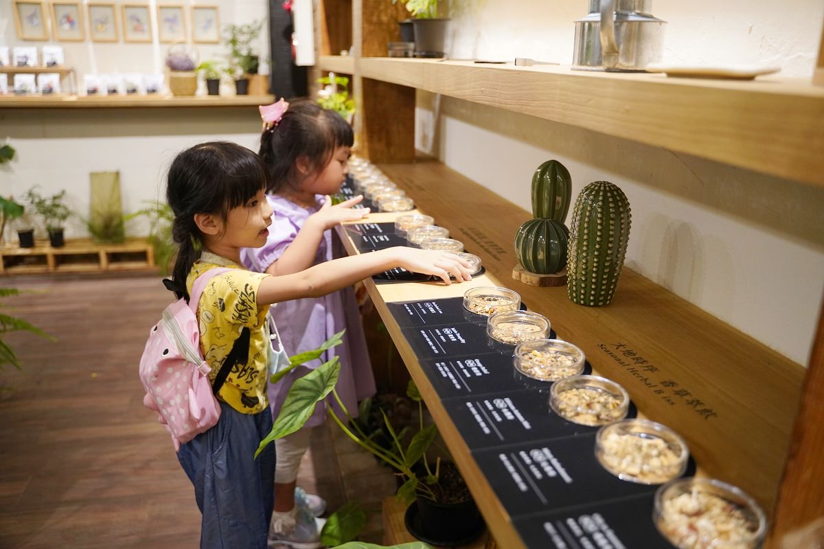 【新竹尖石親子景點推薦】新竹繡球花季賞花景點首選 美味必點繡球花限定餐點 薰衣草森林新竹尖石店