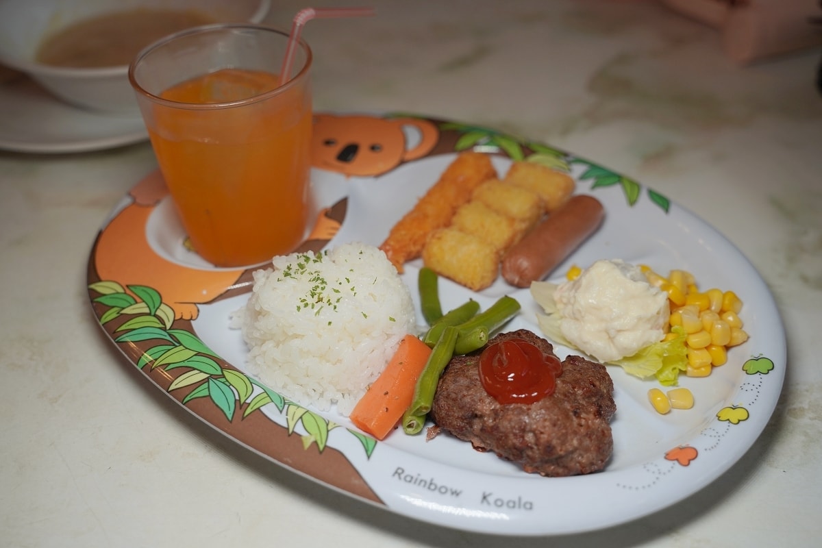 【沖繩旭橋美食推薦】沖繩超人氣在地連鎖牛排館 中文菜單/兒童餐家庭客必訪 牛排屋88辻本店 Steak House 88 Tsuji Main Branch