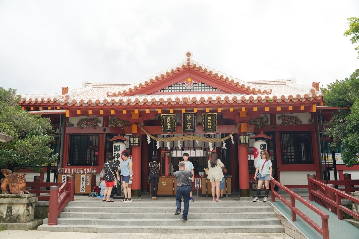 【沖繩免費景點推薦】當國第一神社沖繩總鎮守 沖繩必去景點鄰近旭橋站 波上宮 なみのうえぐう
