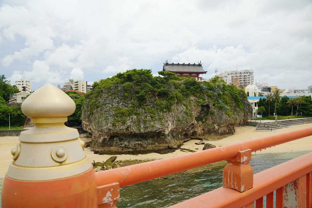 【沖繩免費景點推薦】當國第一神社沖繩總鎮守 沖繩必去景點鄰近旭橋站 波上宮 なみのうえぐう