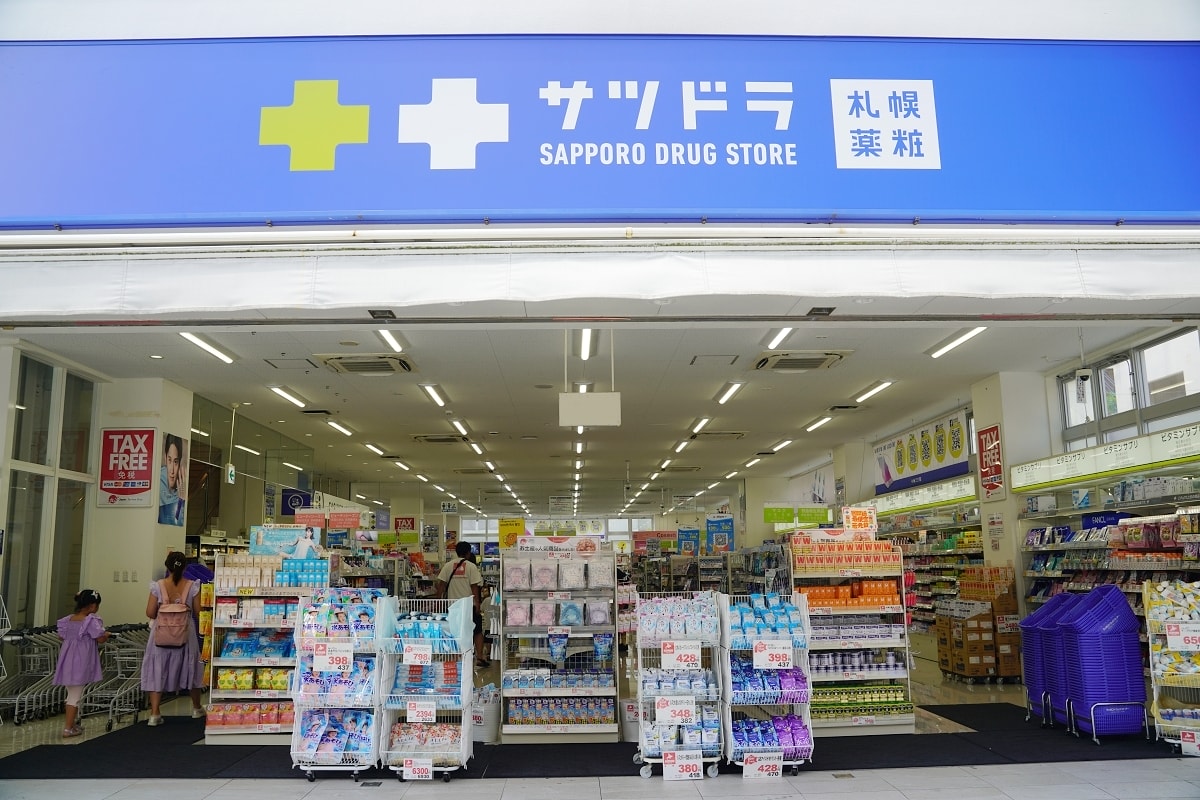 【沖繩國際通藥妝店推薦】北海道知名連鎖藥妝店品牌 必買沖繩限定商品 札幌藥妝沖繩國際通店