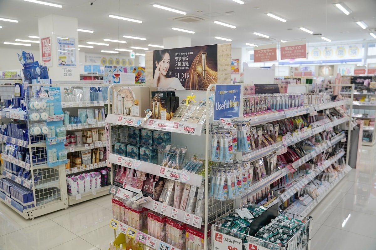 【沖繩國際通藥妝店推薦】北海道知名連鎖藥妝店品牌 必買沖繩限定商品 札幌藥妝沖繩國際通店