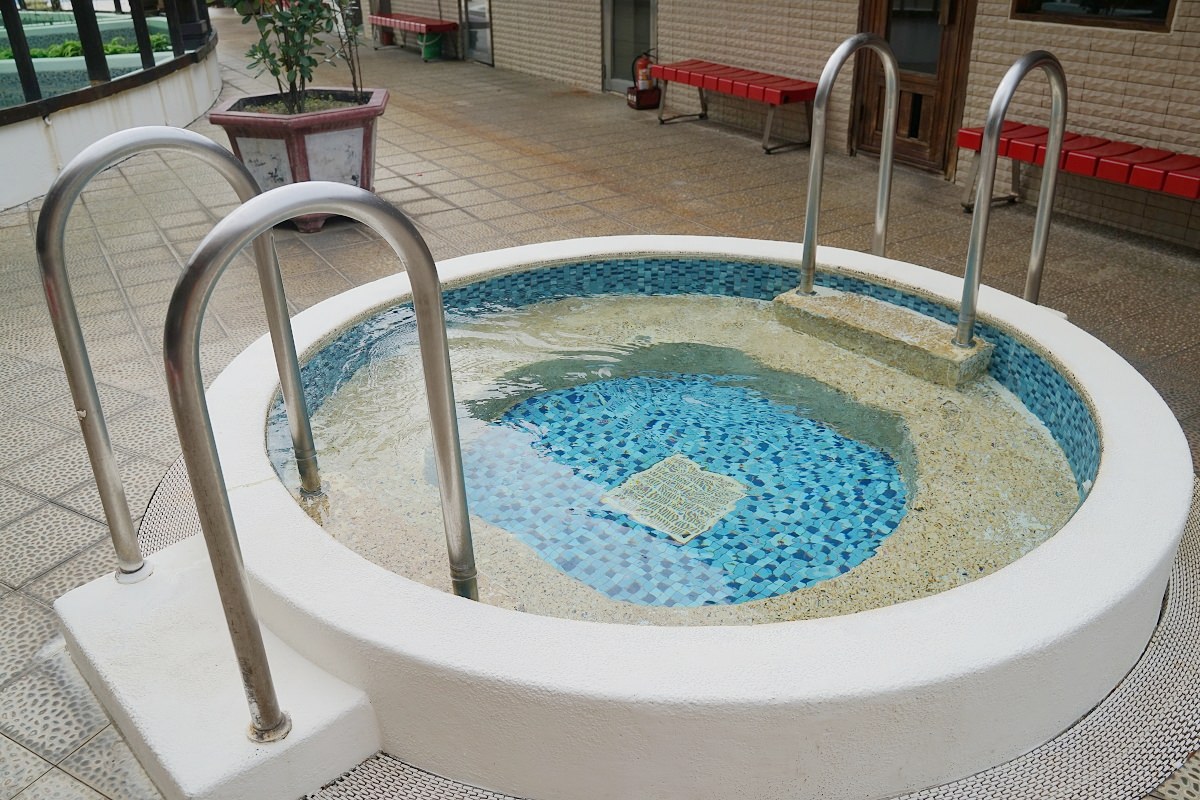 【新北金山泡湯推薦】金山海底溫泉 南洋風露天SPA區 遠東金山海灣溫泉HOTEL