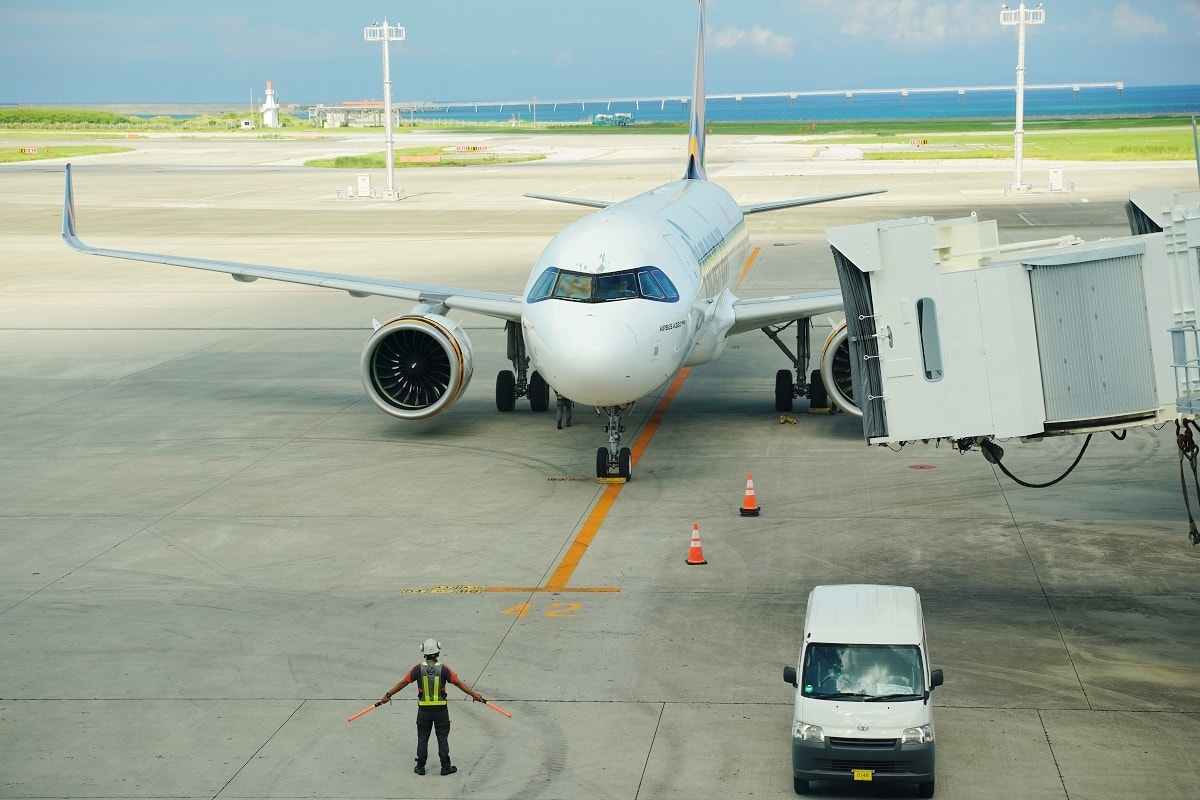 【沖繩那覇機場國際線搭機心得】那霸機場美食推薦 沖繩PO飯糰搭機前吃飽飽好選擇