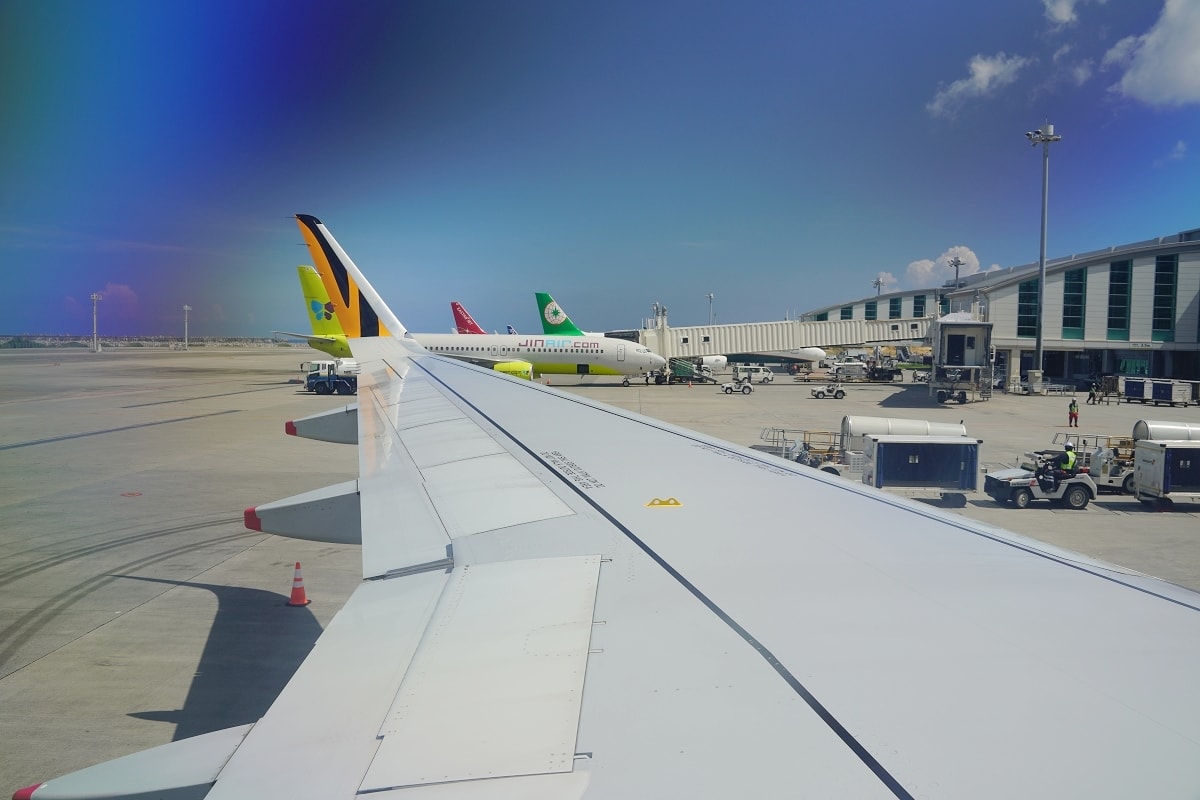 【沖繩那覇機場國際線搭機心得】那霸機場美食推薦 沖繩PO飯糰搭機前吃飽飽好選擇