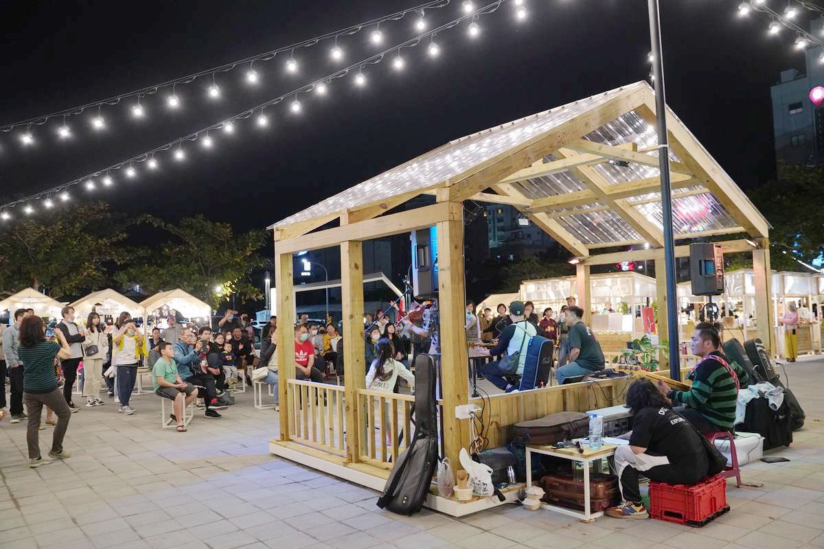 【微光集 TTwilight Bazaar】台東必去鐵花新聚落 台東農創音樂市集 寒假每日開市