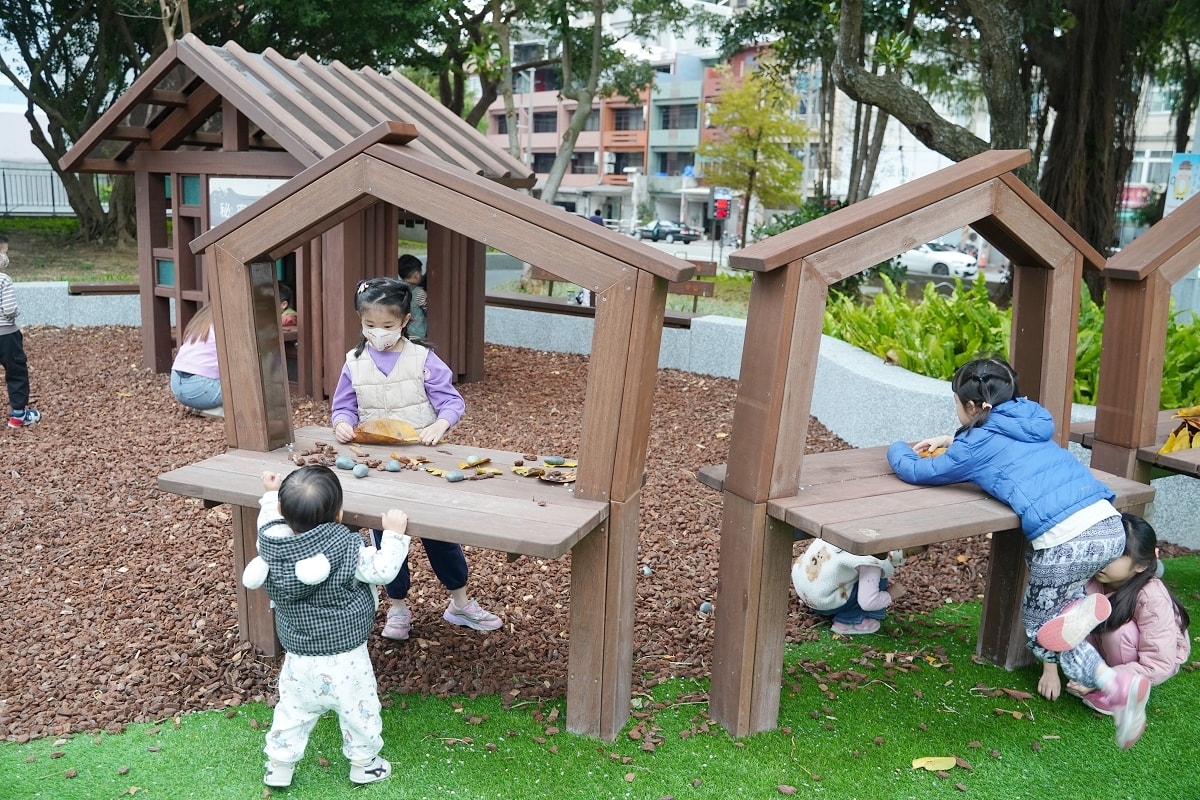 【中壢光明公園】中壢兒童遊戲場推薦 秘密樹屋探索/水樹遊戲島/奇幻樹屋探險/森林冒險挑戰區
