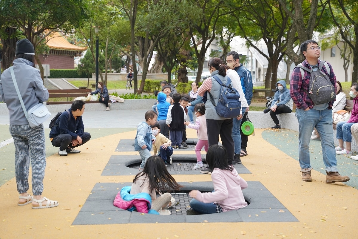 【中壢光明公園】中壢兒童遊戲場推薦 秘密樹屋探索/水樹遊戲島/奇幻樹屋探險/森林冒險挑戰區