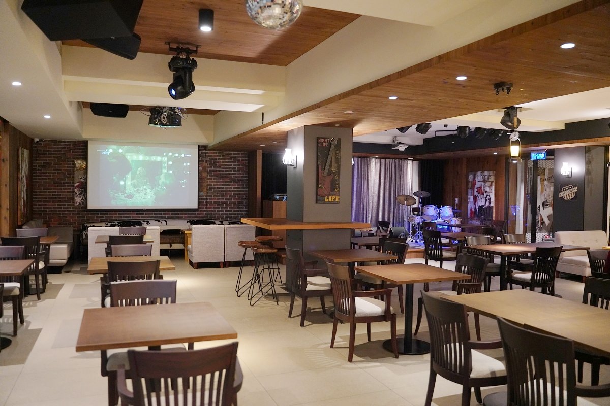 【台東飯店推薦】台東第一間南洋風Live音樂餐廳 健身房/自助洗衣區/兒童遊戲區 台東南豐鐵花棧